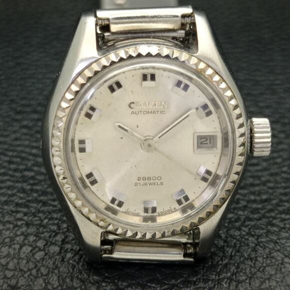 Vintage 1984 Citizen Automatic Womans Silver Watch W/daydate & Silver accents main image 7